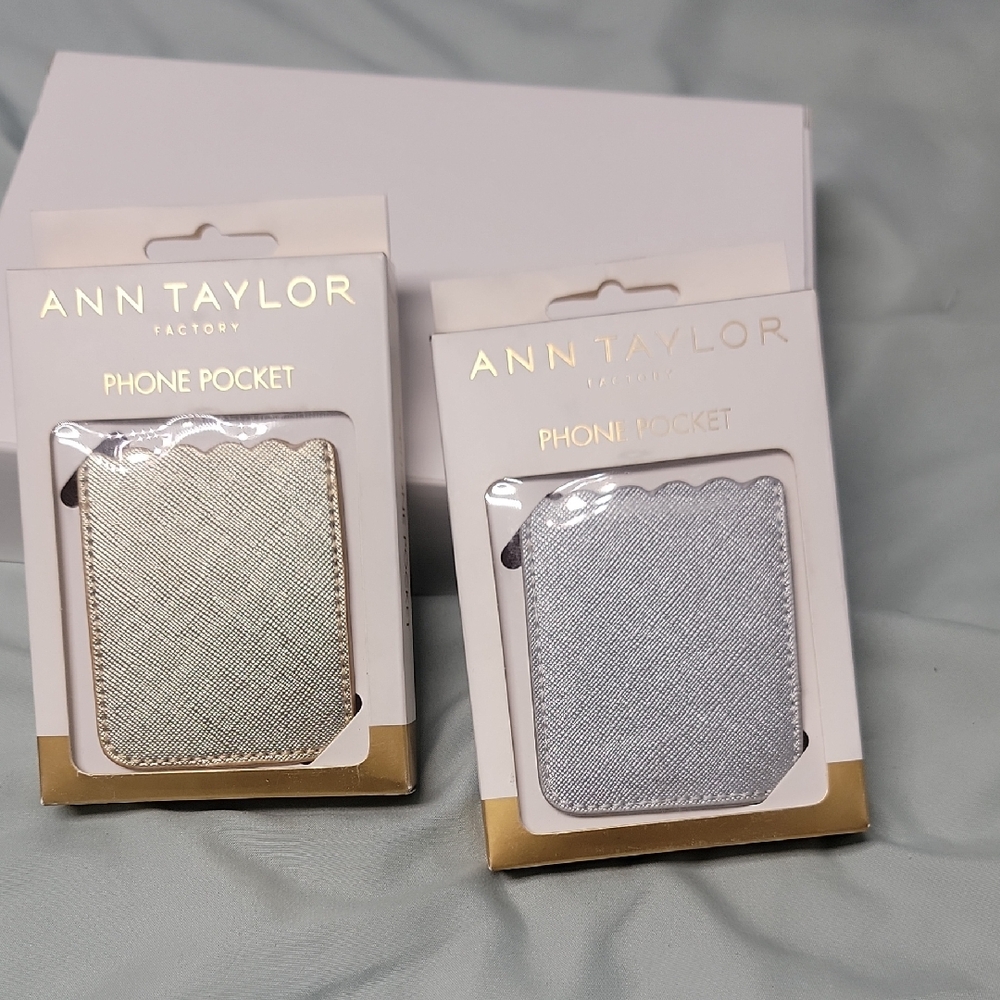 Ann Taylor Silver and Gold Phone Cover